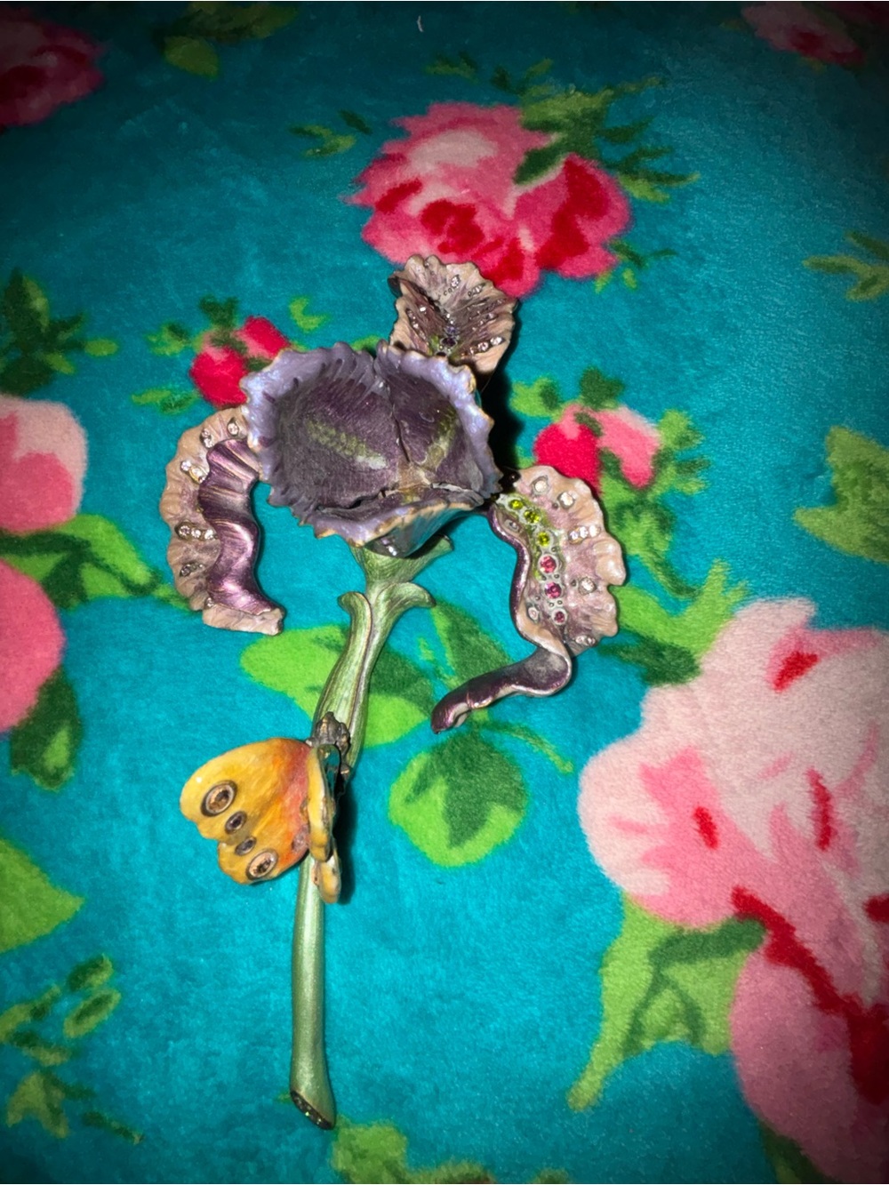 RARE JAY STRONGWATER IRIS SCULPTURE. GREAT PRICE.